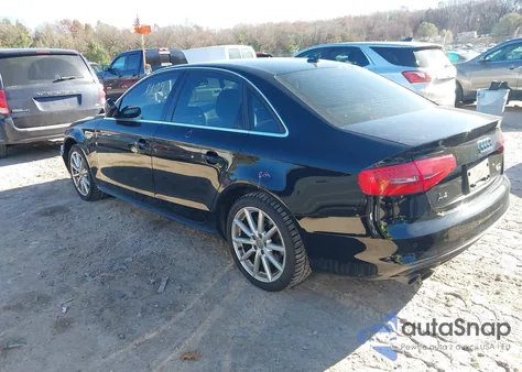 2015 Audi A4 2.0T Premium z USA, uszkodzony, nr VIN WAUFFAFL1FN025353